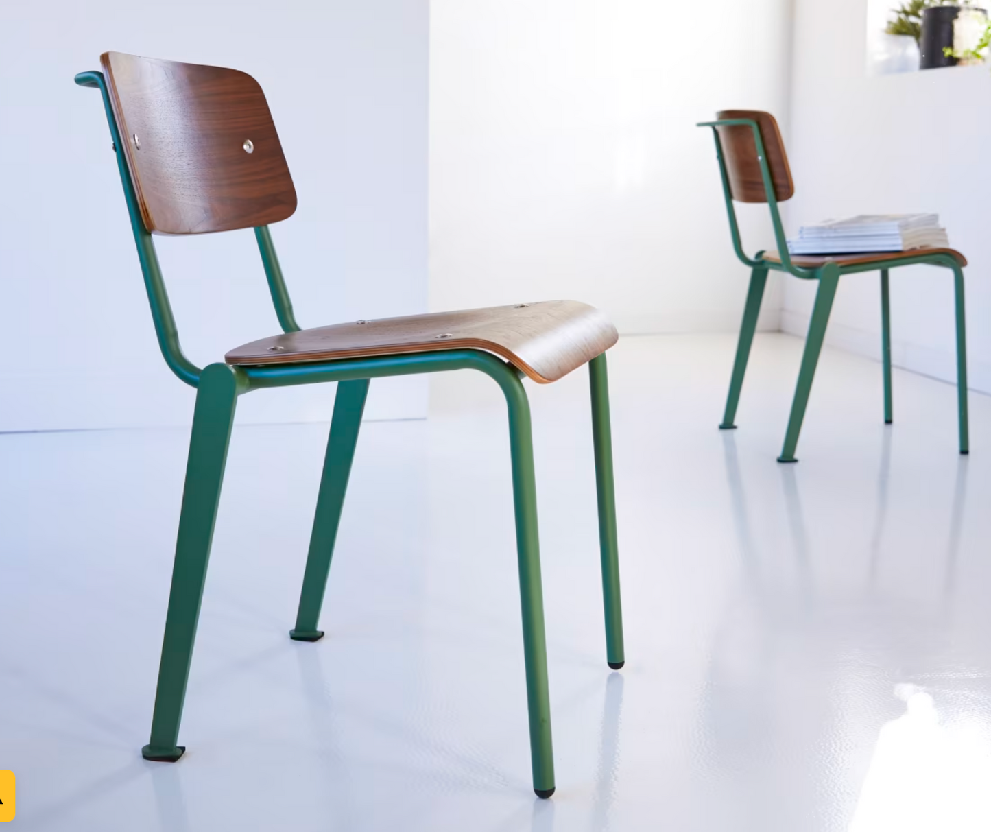 Lichen walnut and metal Chair - Mioo